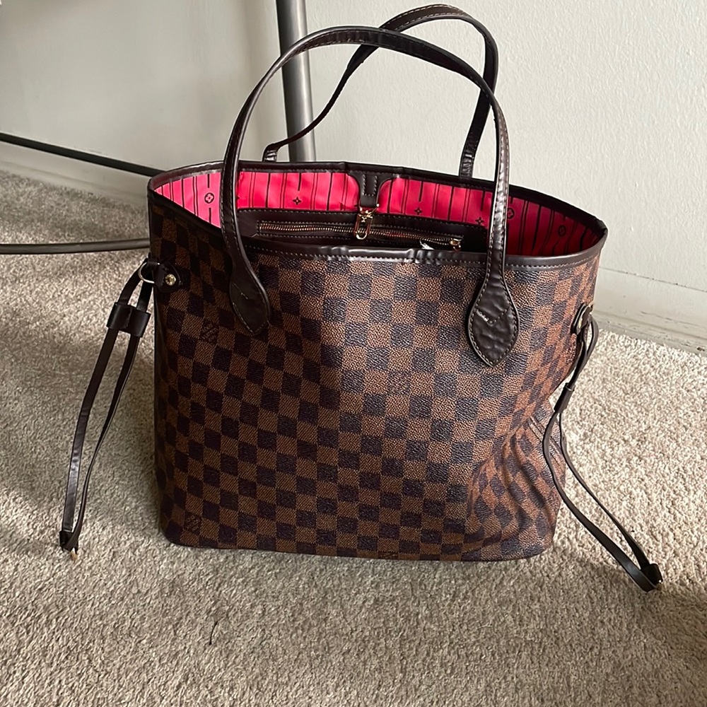 Neverfull MM tote bag